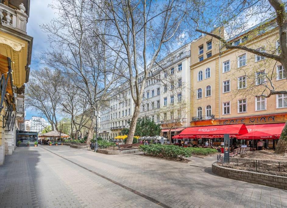 Liszt Ferenc Square Panorama Apt Budapeşte Dış mekan fotoğraf