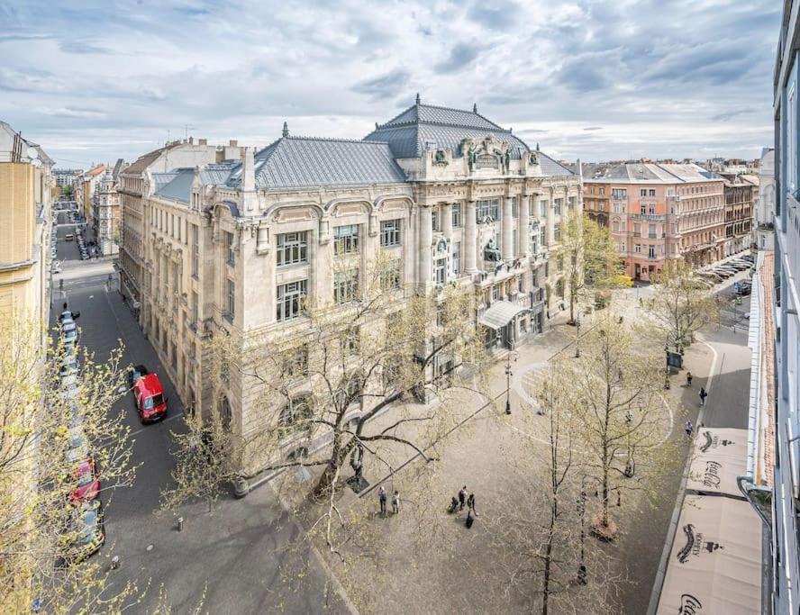 Liszt Ferenc Square Panorama Apt Budapeşte Dış mekan fotoğraf